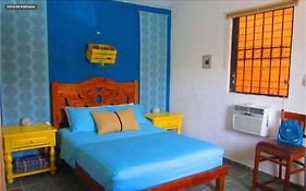 Casa De Hojas
